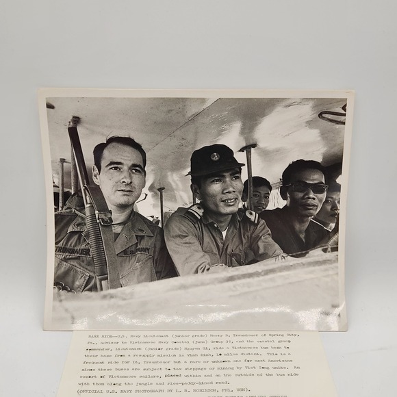 Other - Vietnam War‎ 1968 U.S. Navy Advisor Bus Ride Rare Scene Photo 8x10 Original